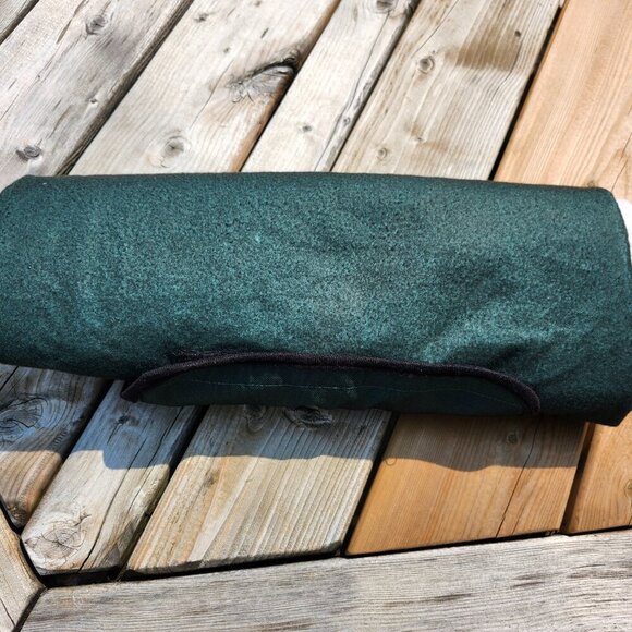 MOOSEHEAD LAGER PICNIC BLANKET ROLLUP Fold AWAY Outdoor Blanket Moosehead Beer - Picture 3 of 7